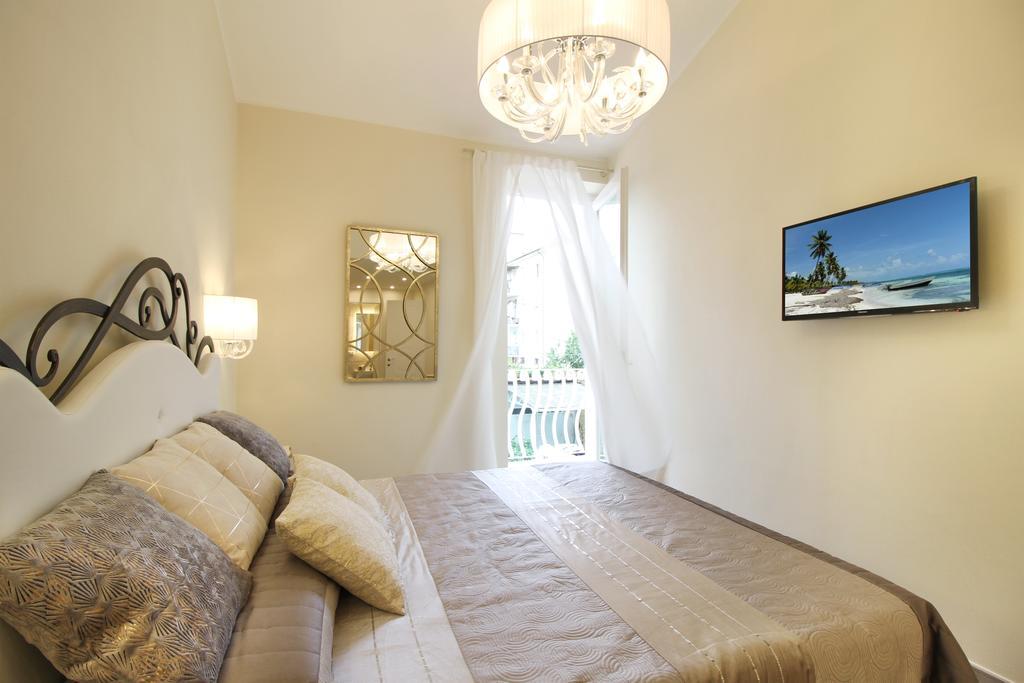 Lucca In Chic - No Ztl - Free Parking - Old City At 10Min By Walk 외부 사진