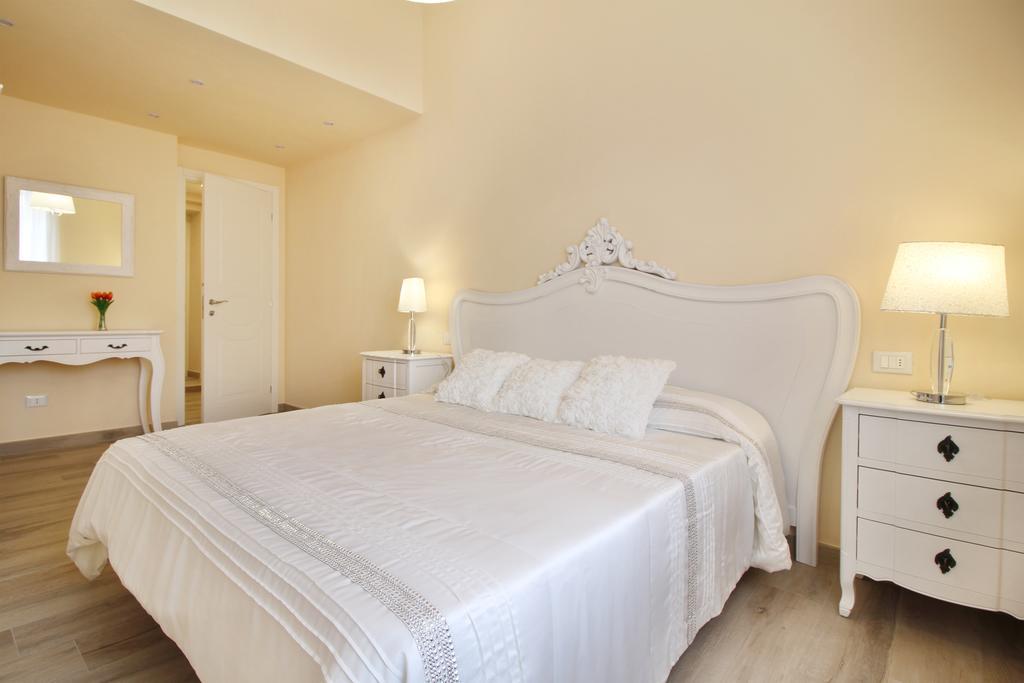 Lucca In Chic - No Ztl - Free Parking - Old City At 10Min By Walk 외부 사진