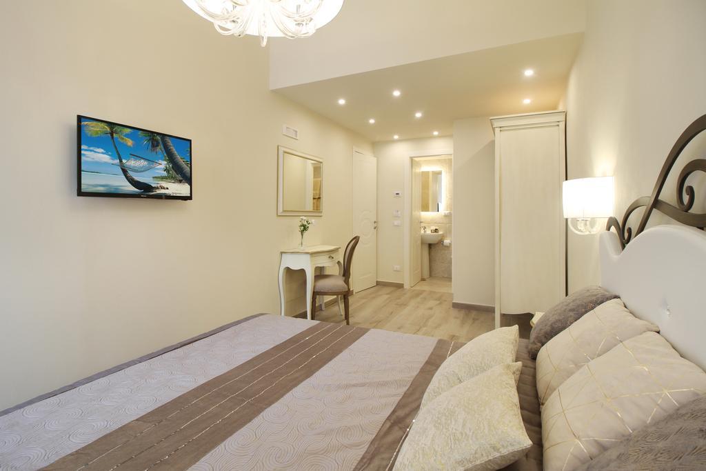 Lucca In Chic - No Ztl - Free Parking - Old City At 10Min By Walk 외부 사진