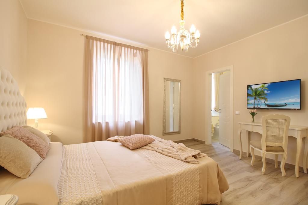 Lucca In Chic - No Ztl - Free Parking - Old City At 10Min By Walk 외부 사진